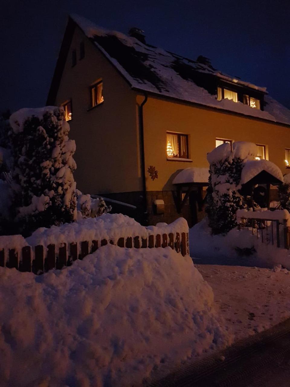 Ferienhaus Guenther Ауэ Экстерьер фото
